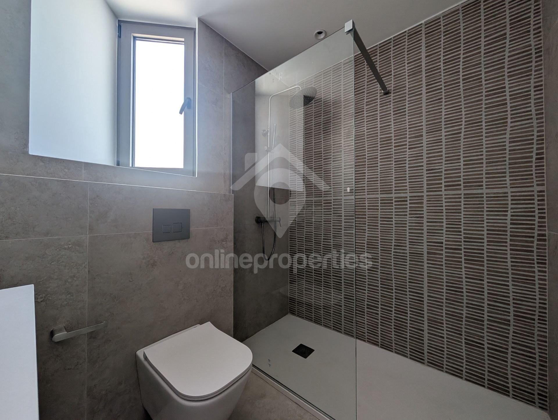 To change image, hover mouse over thumbnails below