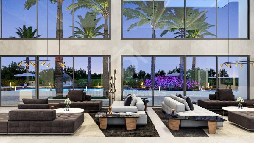 To change image, hover mouse over thumbnails below