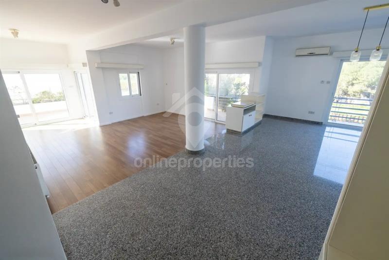 To change image, hover mouse over thumbnails below