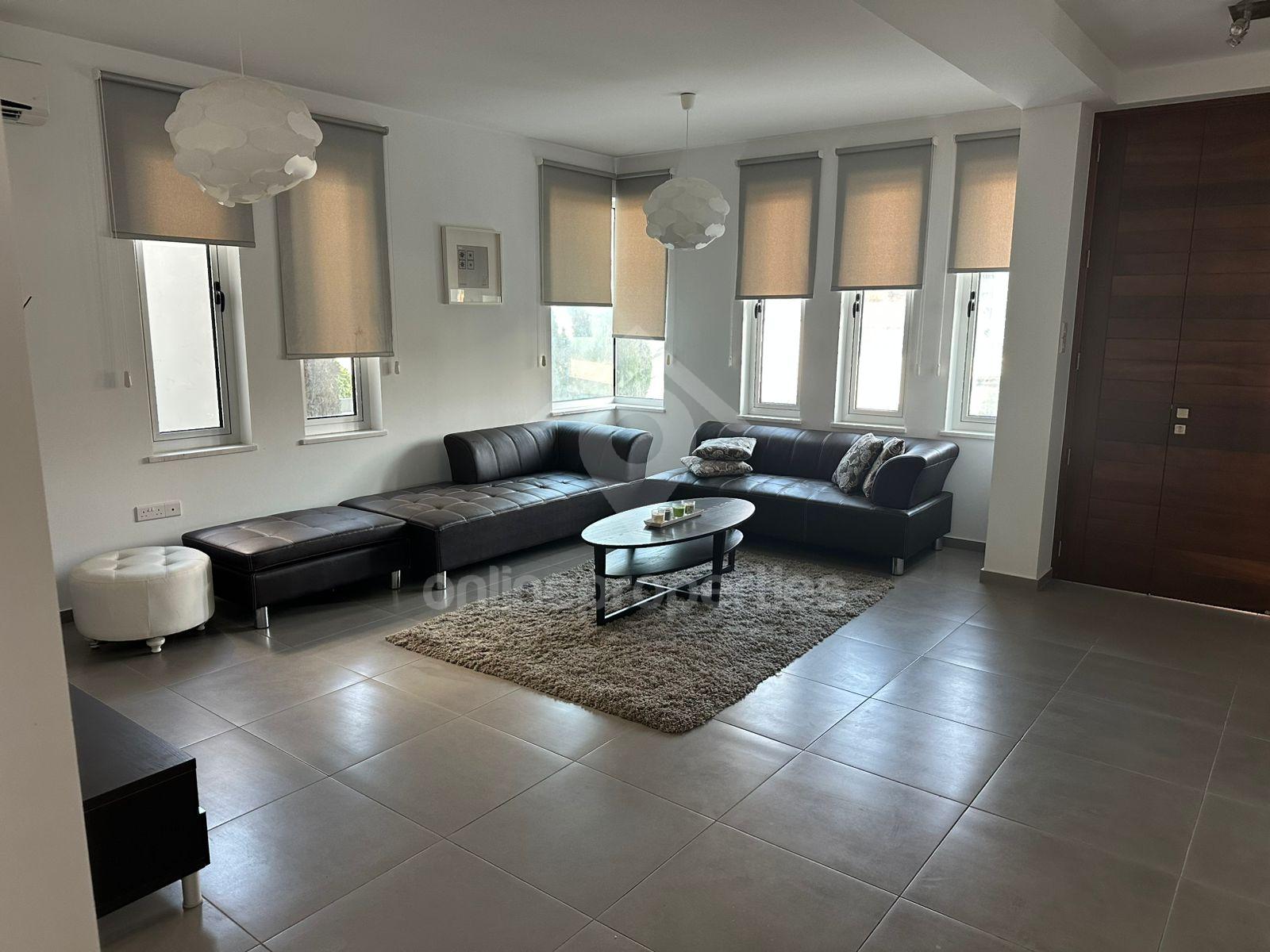 To change image, hover mouse over thumbnails below