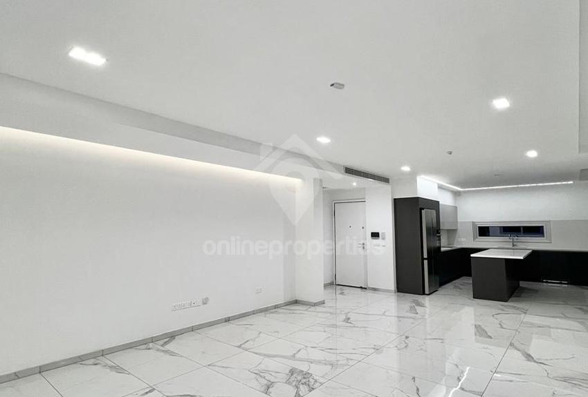 To change image, hover mouse over thumbnails below