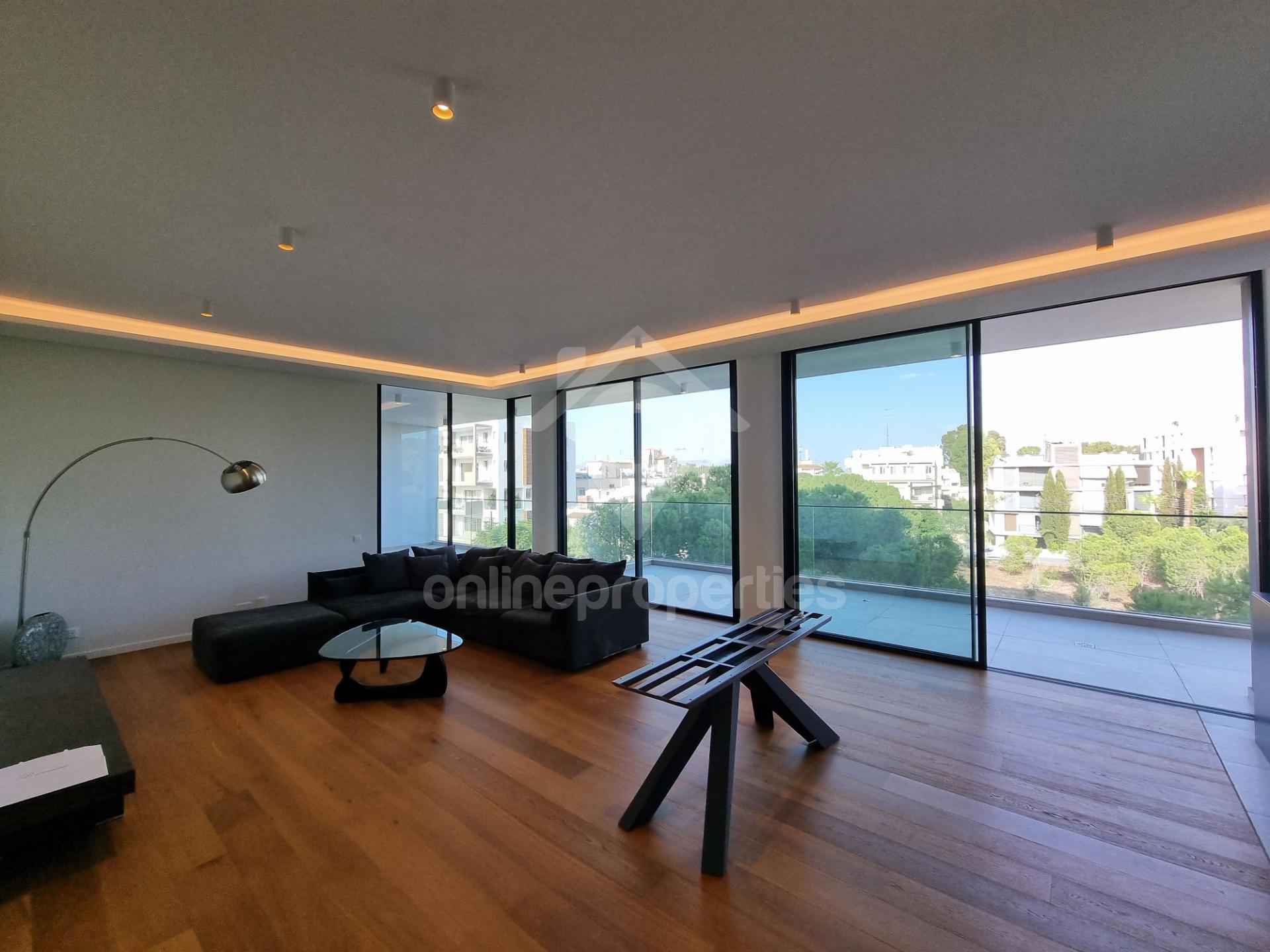 To change image, hover mouse over thumbnails below