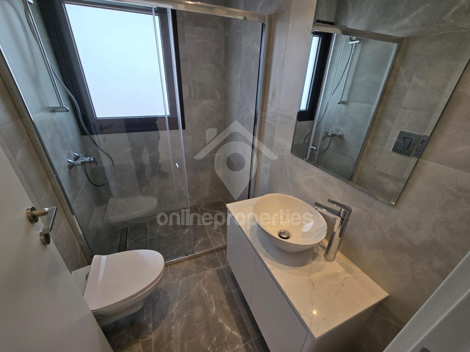 To change image, hover mouse over thumbnails below