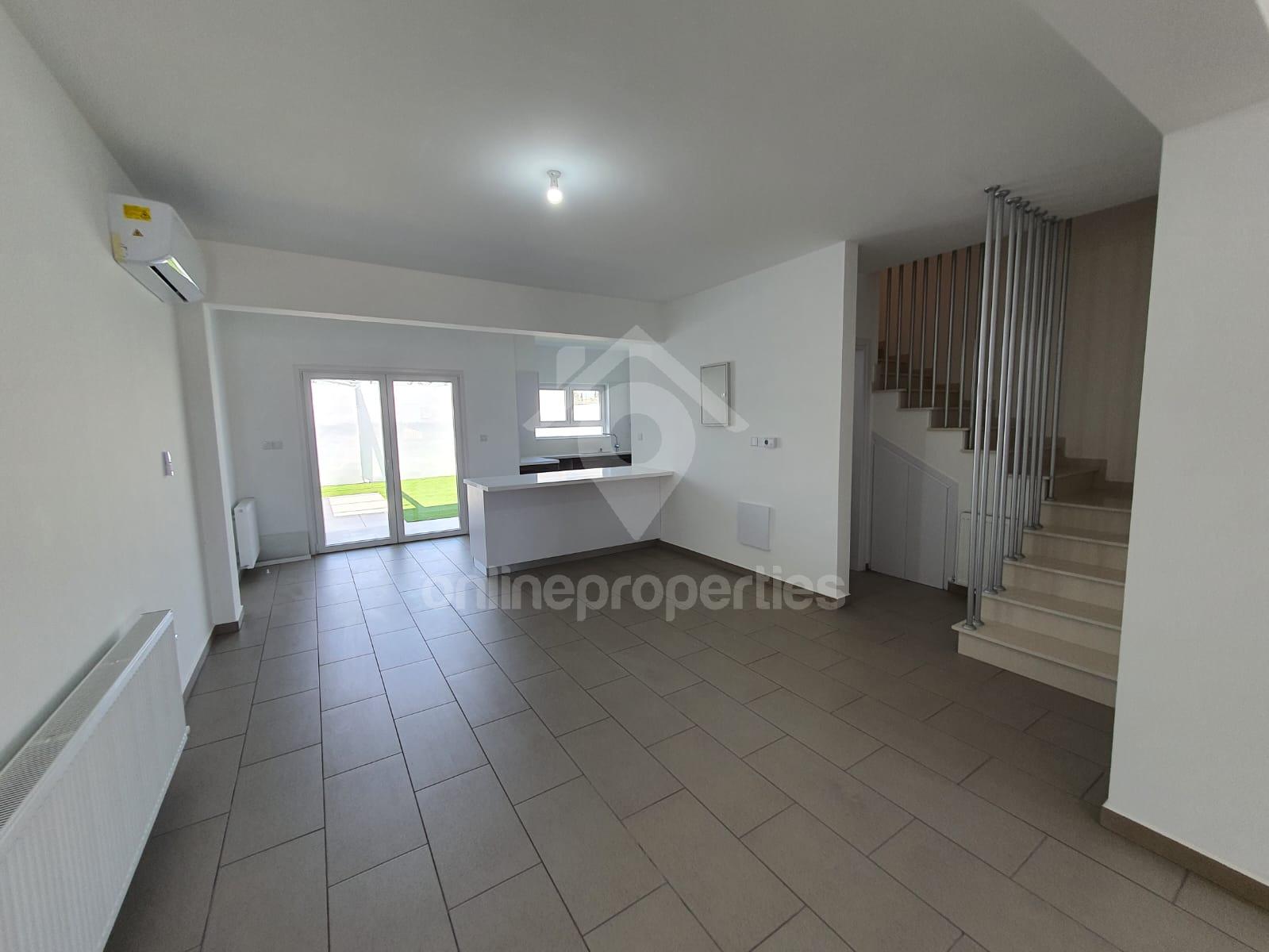 To change image, hover mouse over thumbnails below