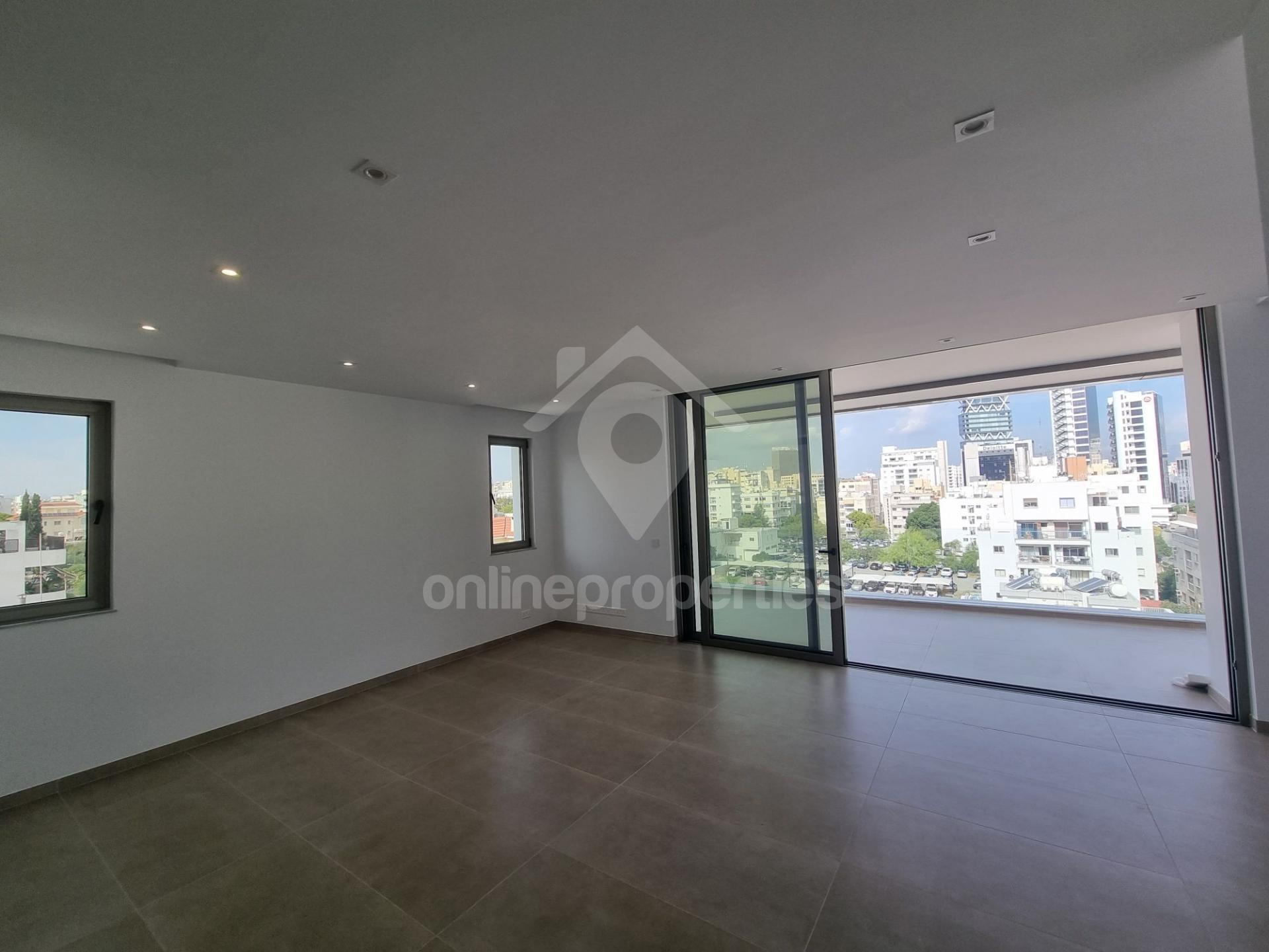 To change image, hover mouse over thumbnails below