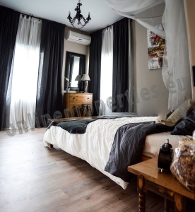 To change image, hover mouse over thumbnails below