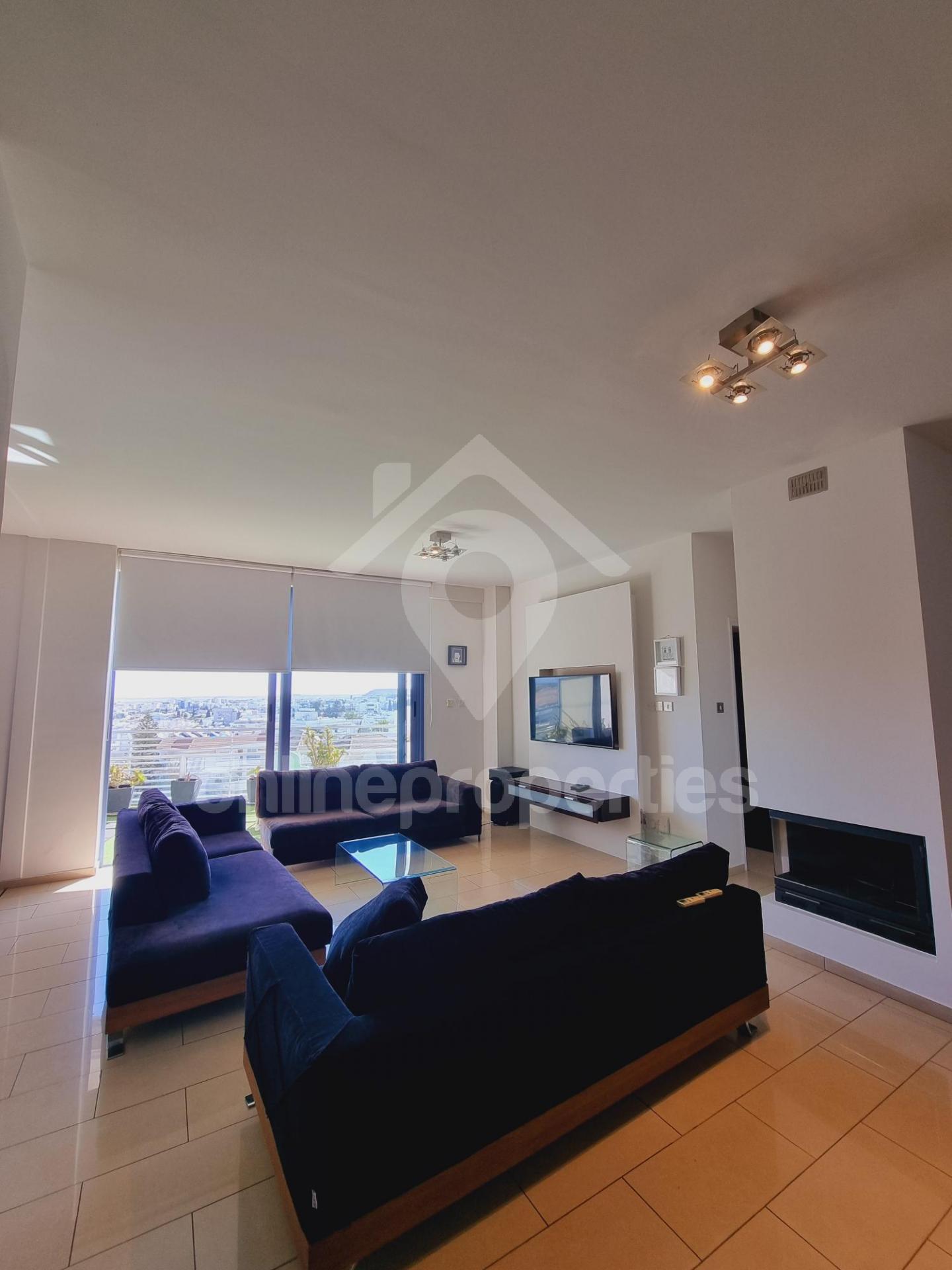 To change image, hover mouse over thumbnails below