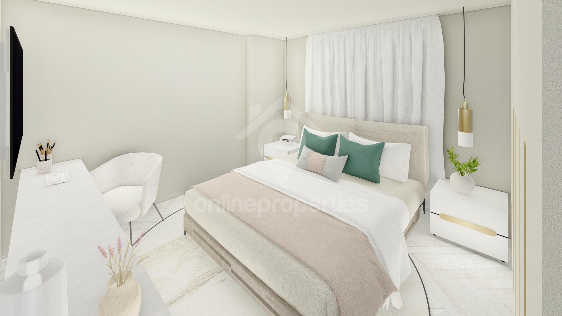 To change image, hover mouse over thumbnails below