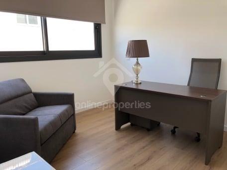 To change image, hover mouse over thumbnails below