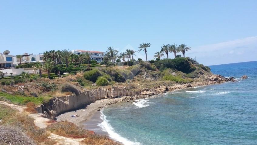 To change image, hover mouse over thumbnails below