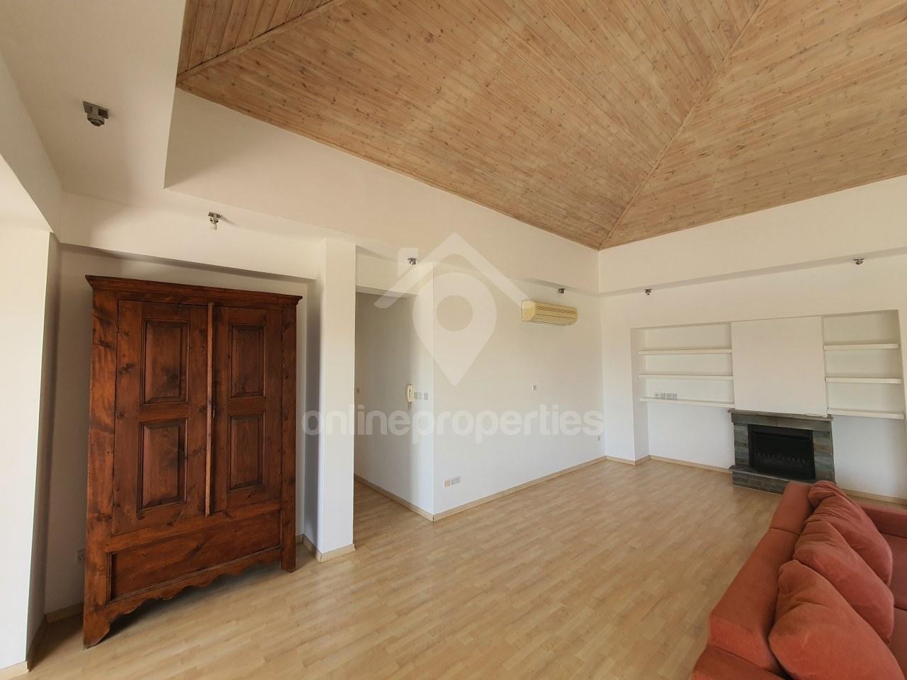 To change image, hover mouse over thumbnails below