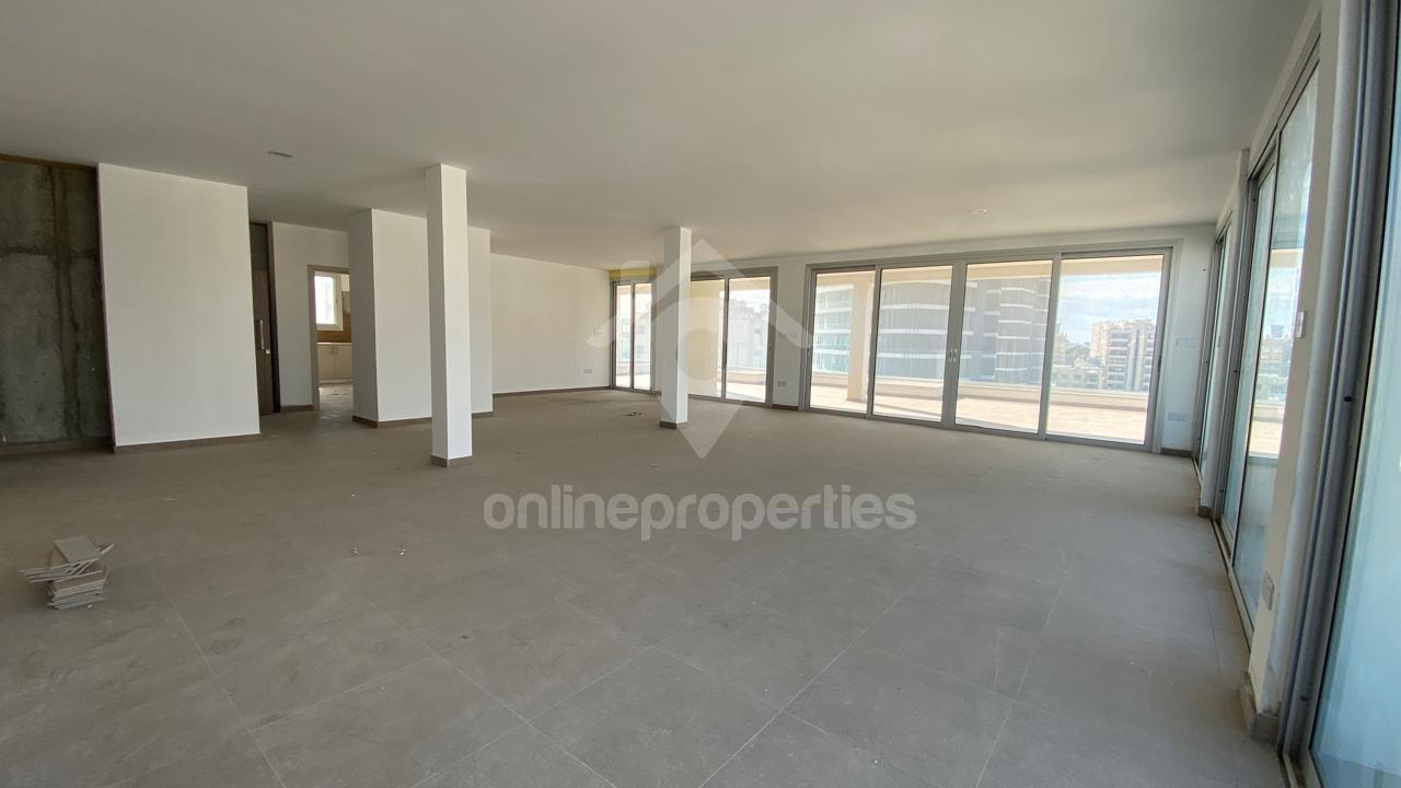 To change image, hover mouse over thumbnails below