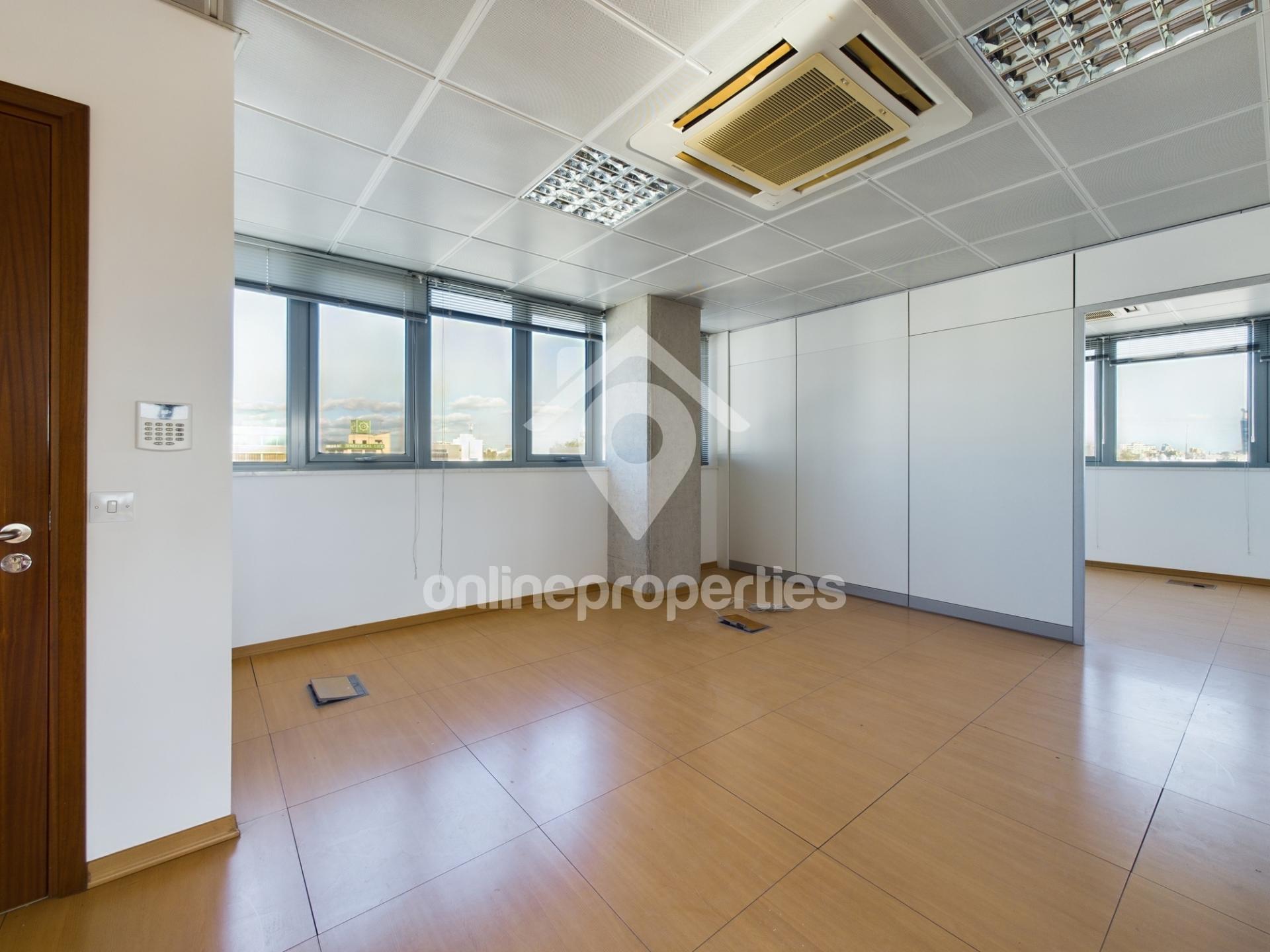 To change image, hover mouse over thumbnails below