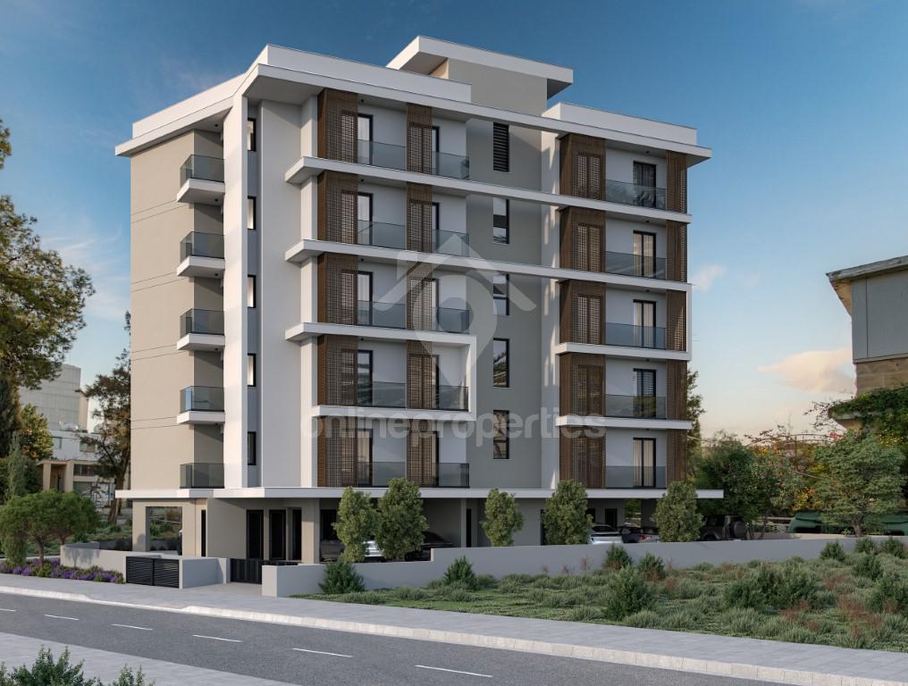 To change image, hover mouse over thumbnails below