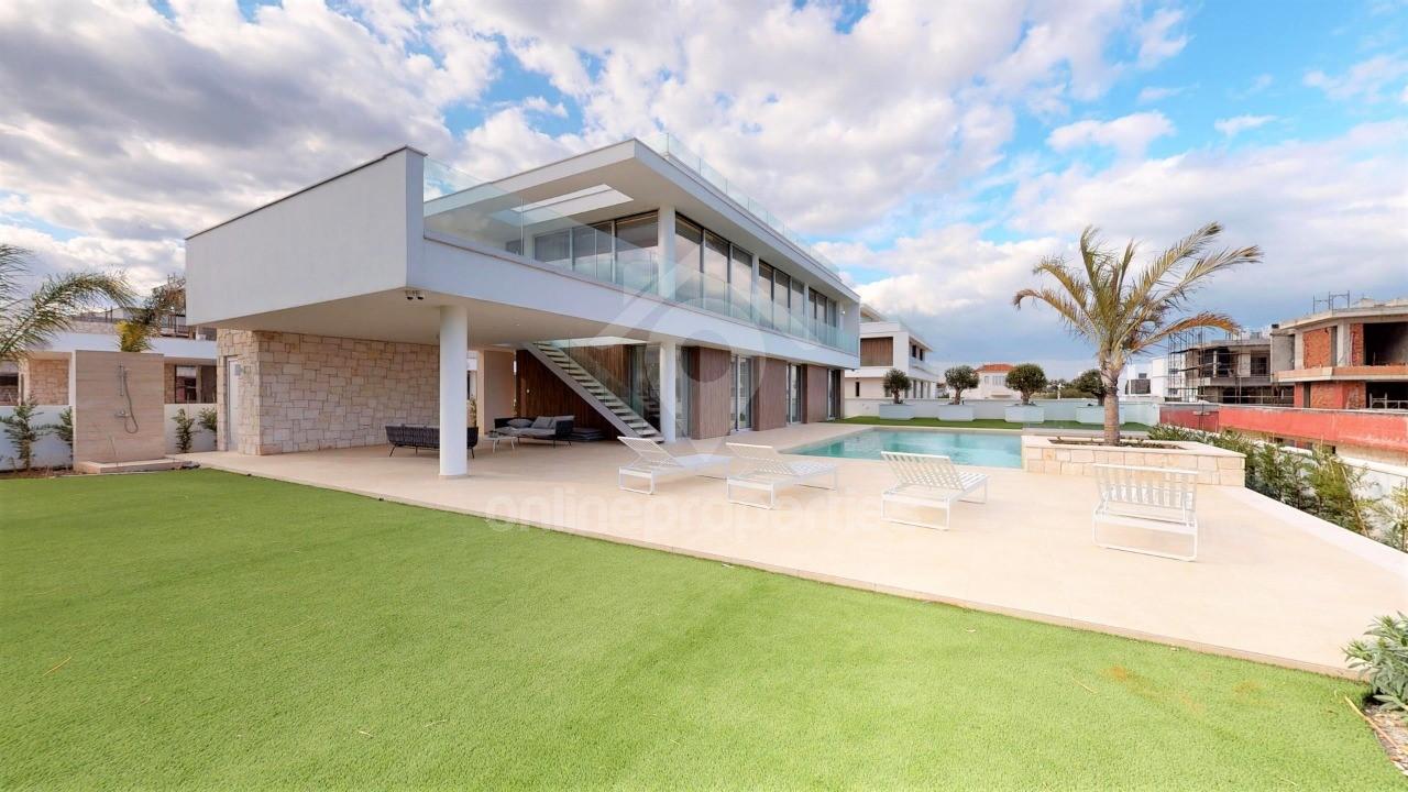 To change image, hover mouse over thumbnails below