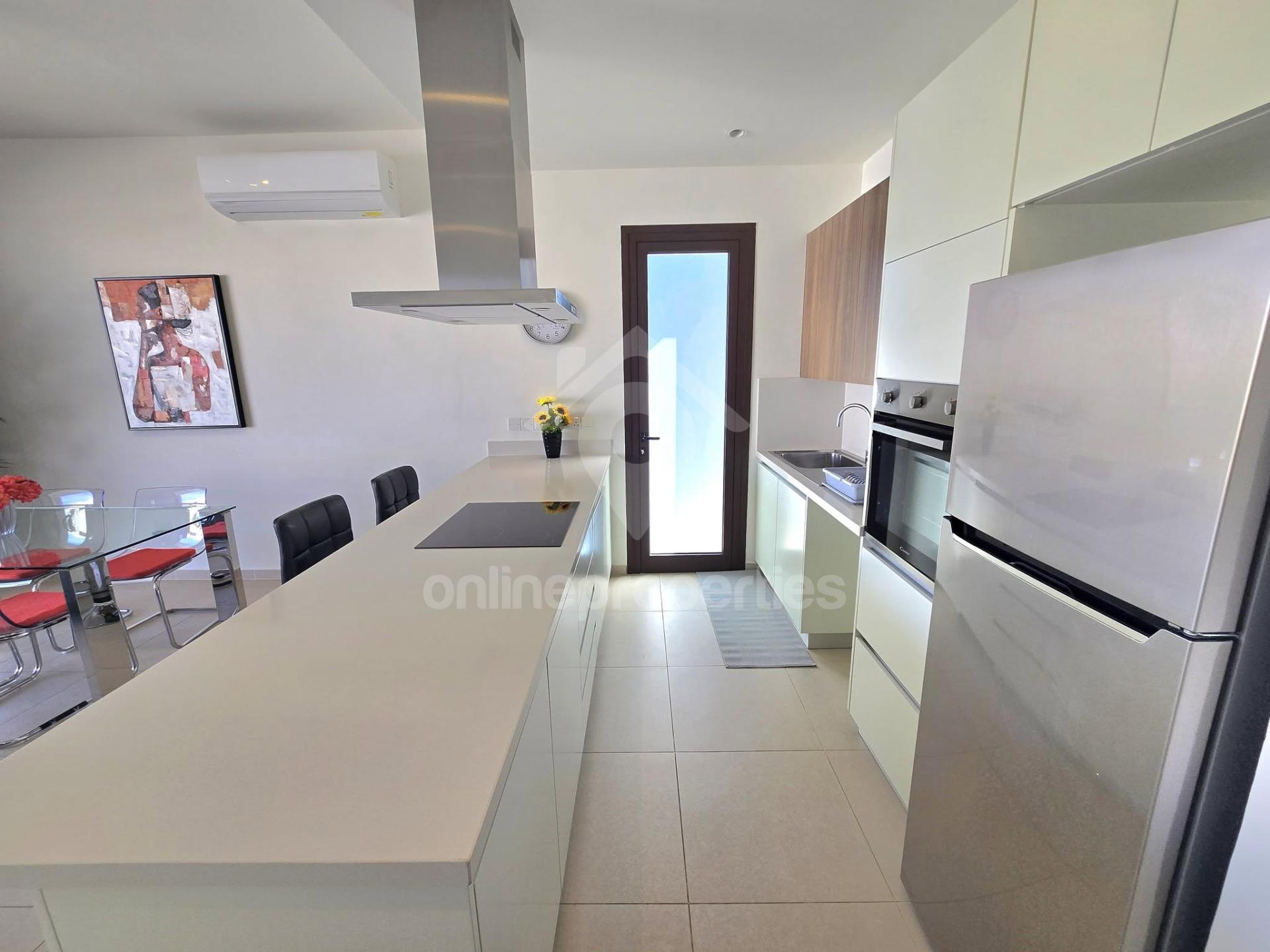 To change image, hover mouse over thumbnails below