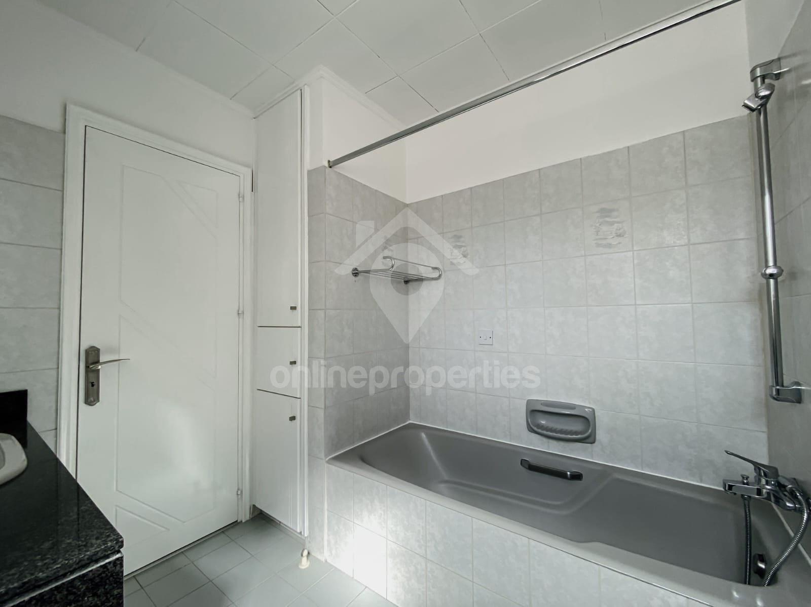 To change image, hover mouse over thumbnails below