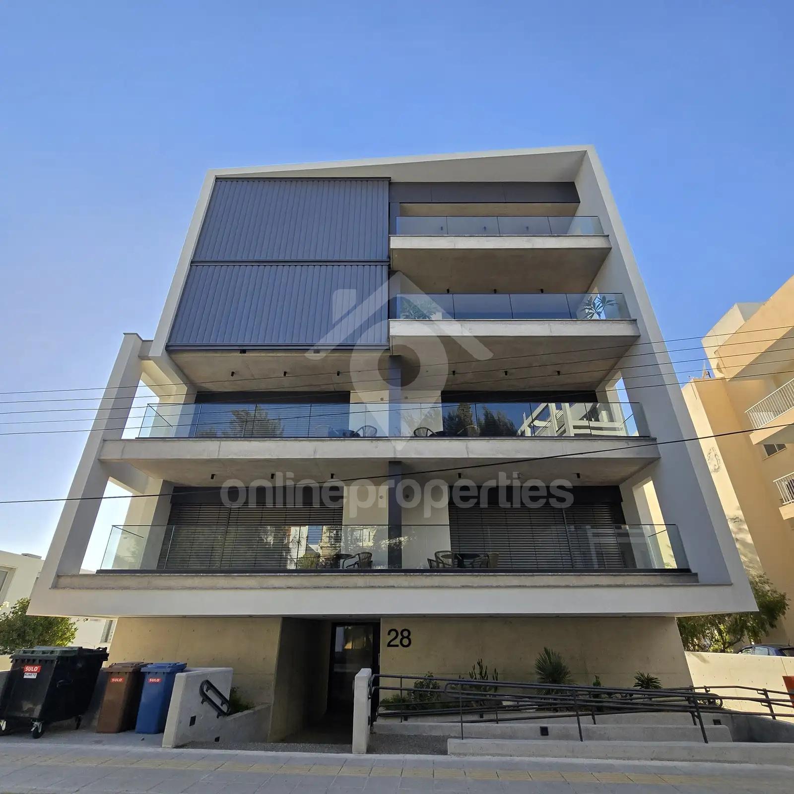 Brand new two bedroom flat in a convenient location-1