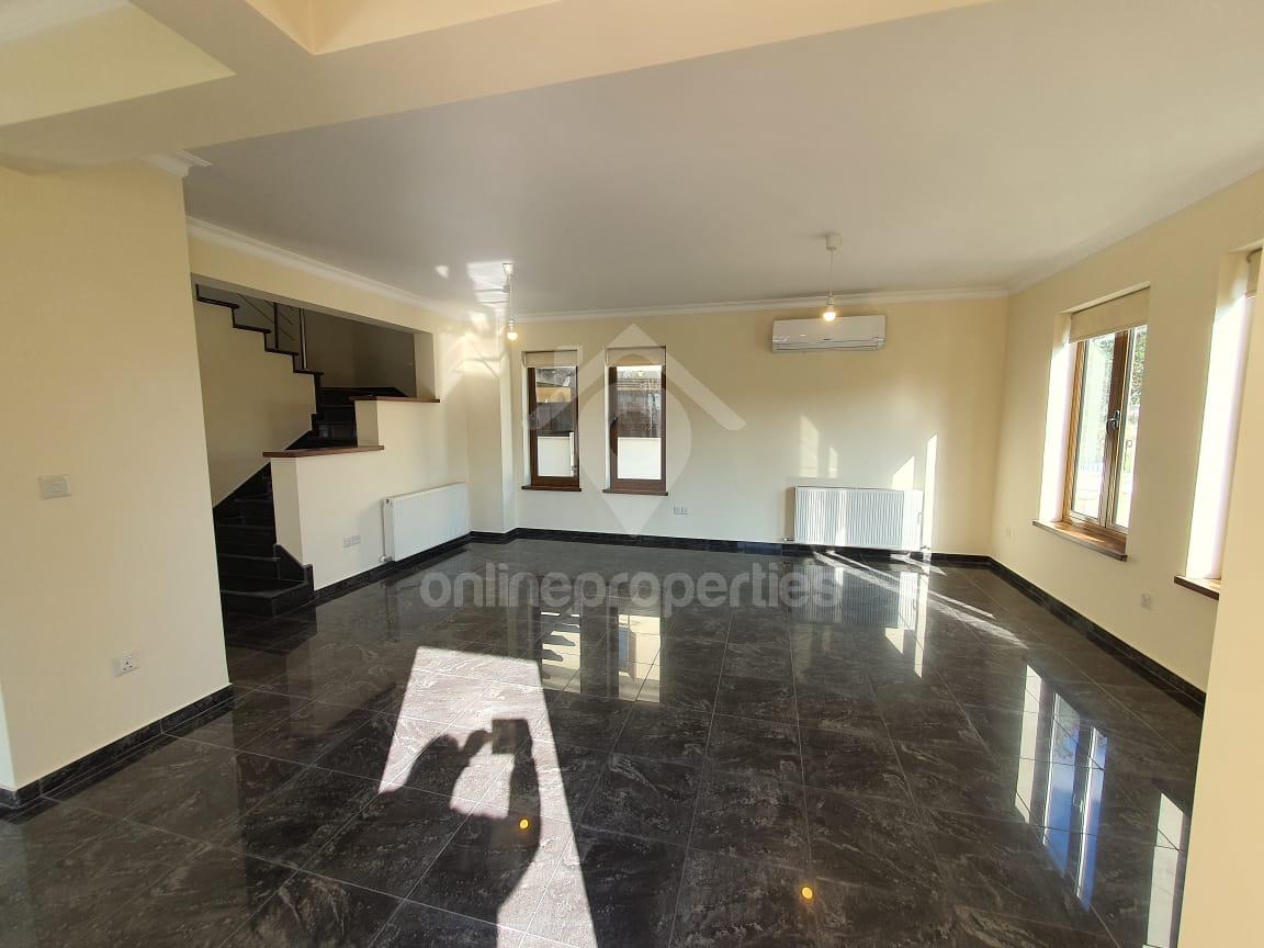 To change image, hover mouse over thumbnails below