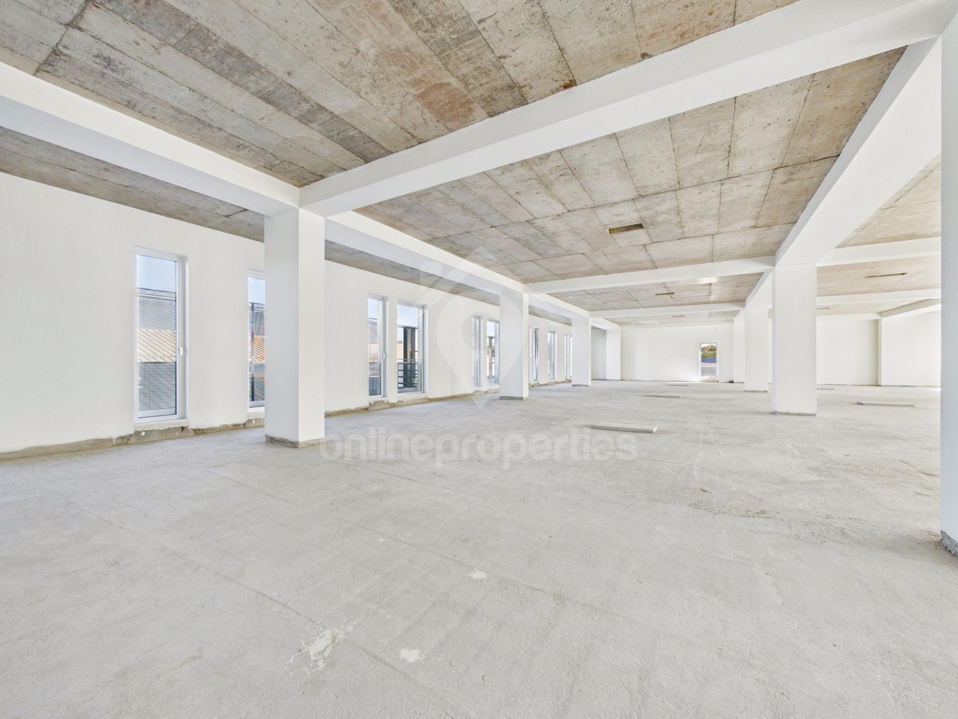 To change image, hover mouse over thumbnails below