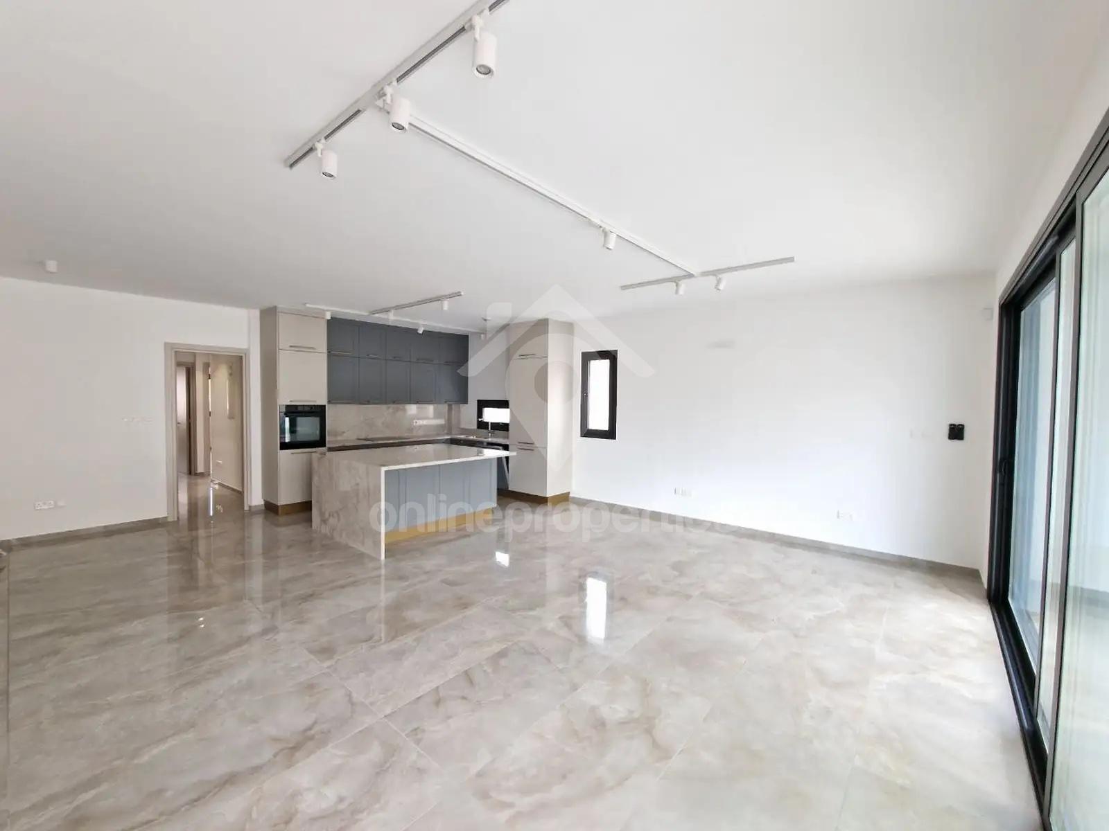 Spacious 3-Bedroom Gem near the city center