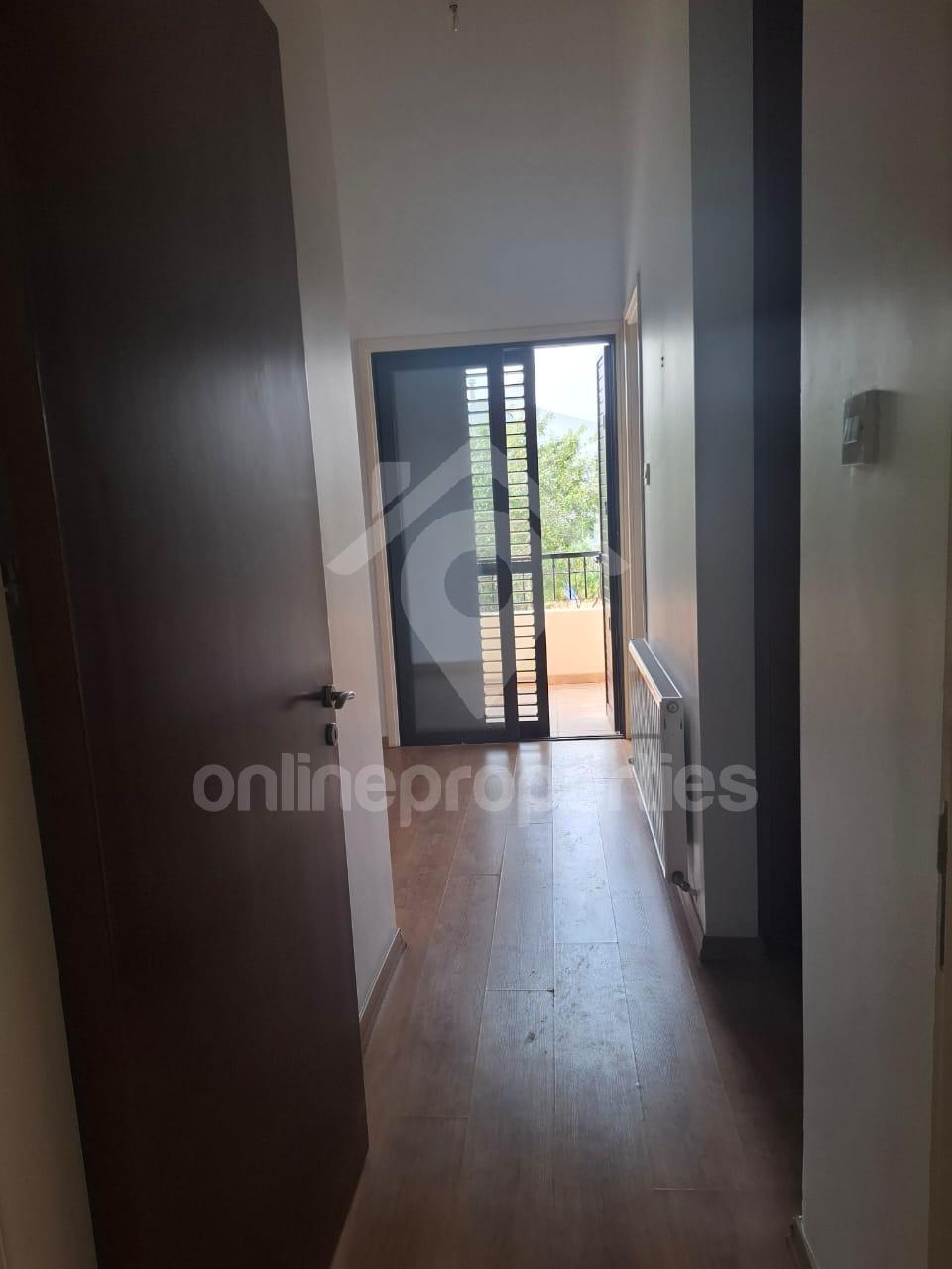 To change image, hover mouse over thumbnails below