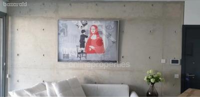 To change image, hover mouse over thumbnails below