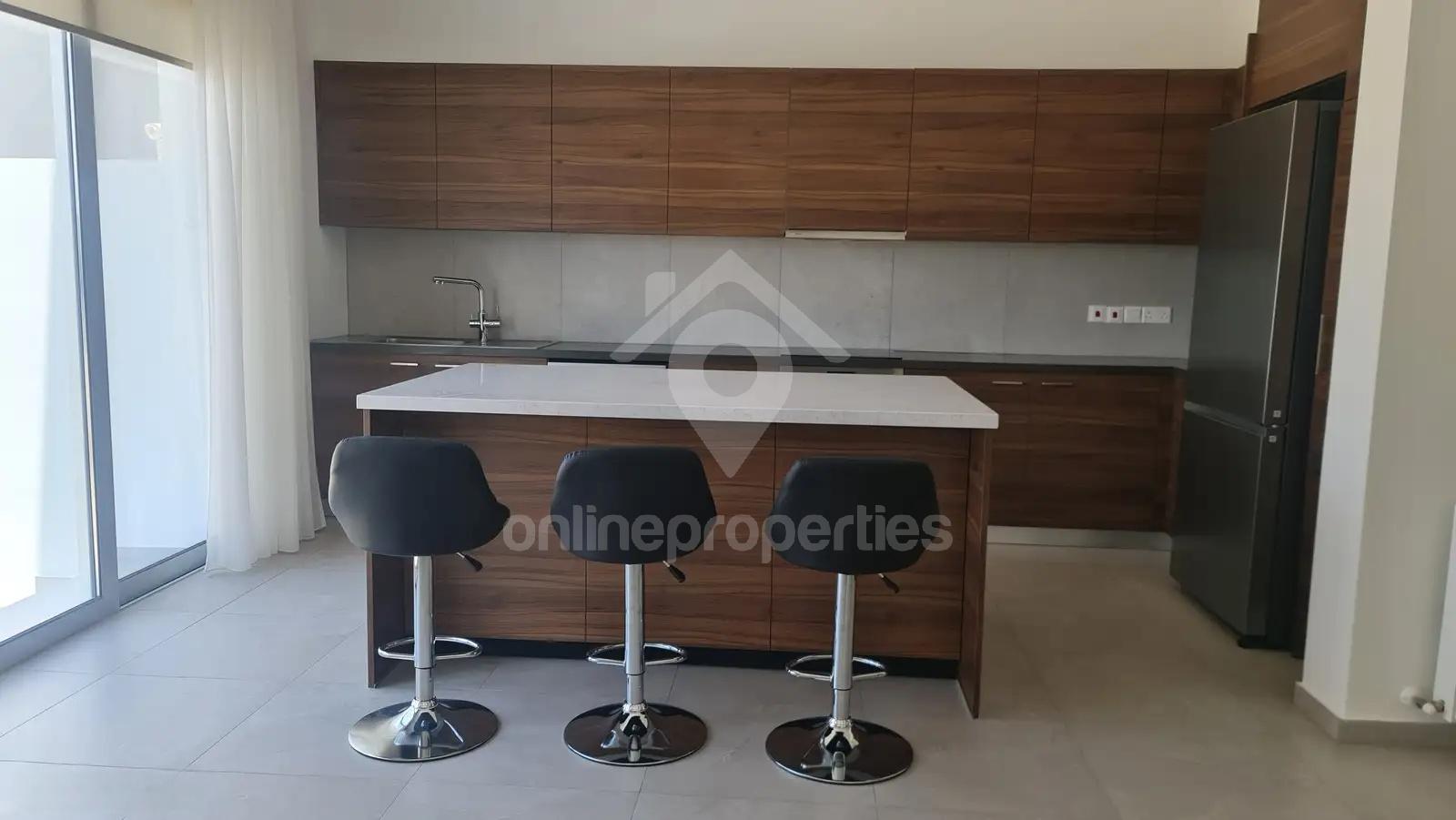 To change image, hover mouse over thumbnails below