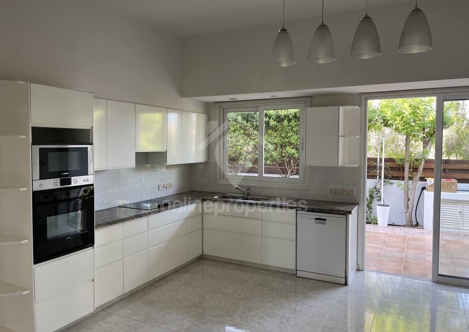 To change image, hover mouse over thumbnails below