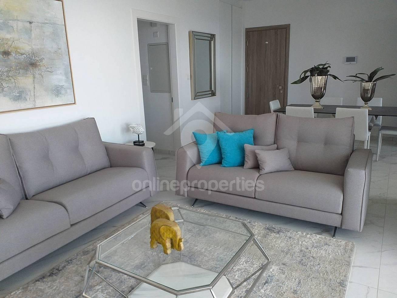 To change image, hover mouse over thumbnails below