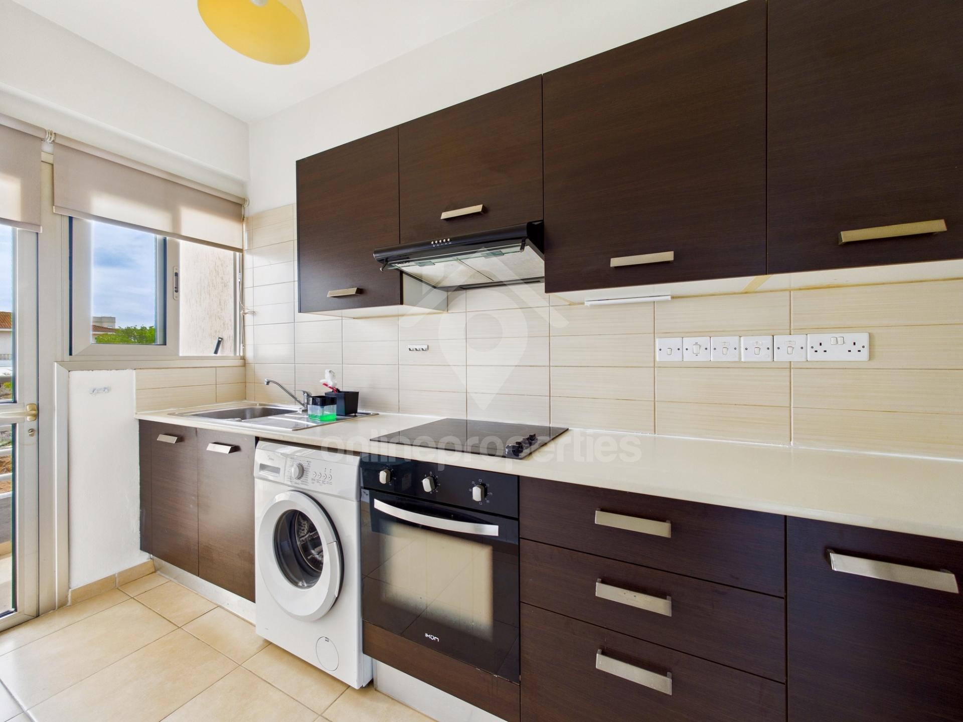 To change image, hover mouse over thumbnails below