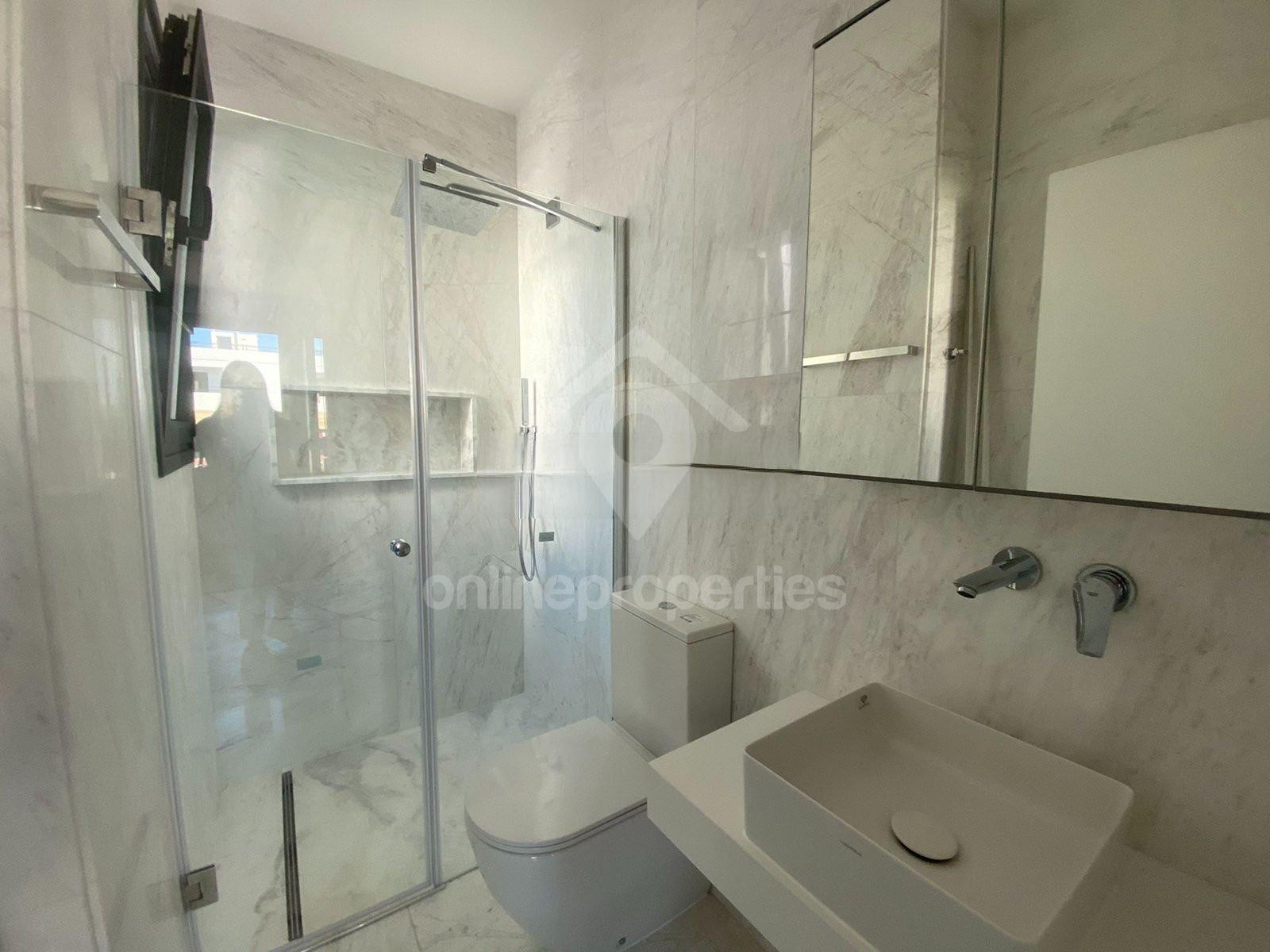 To change image, hover mouse over thumbnails below