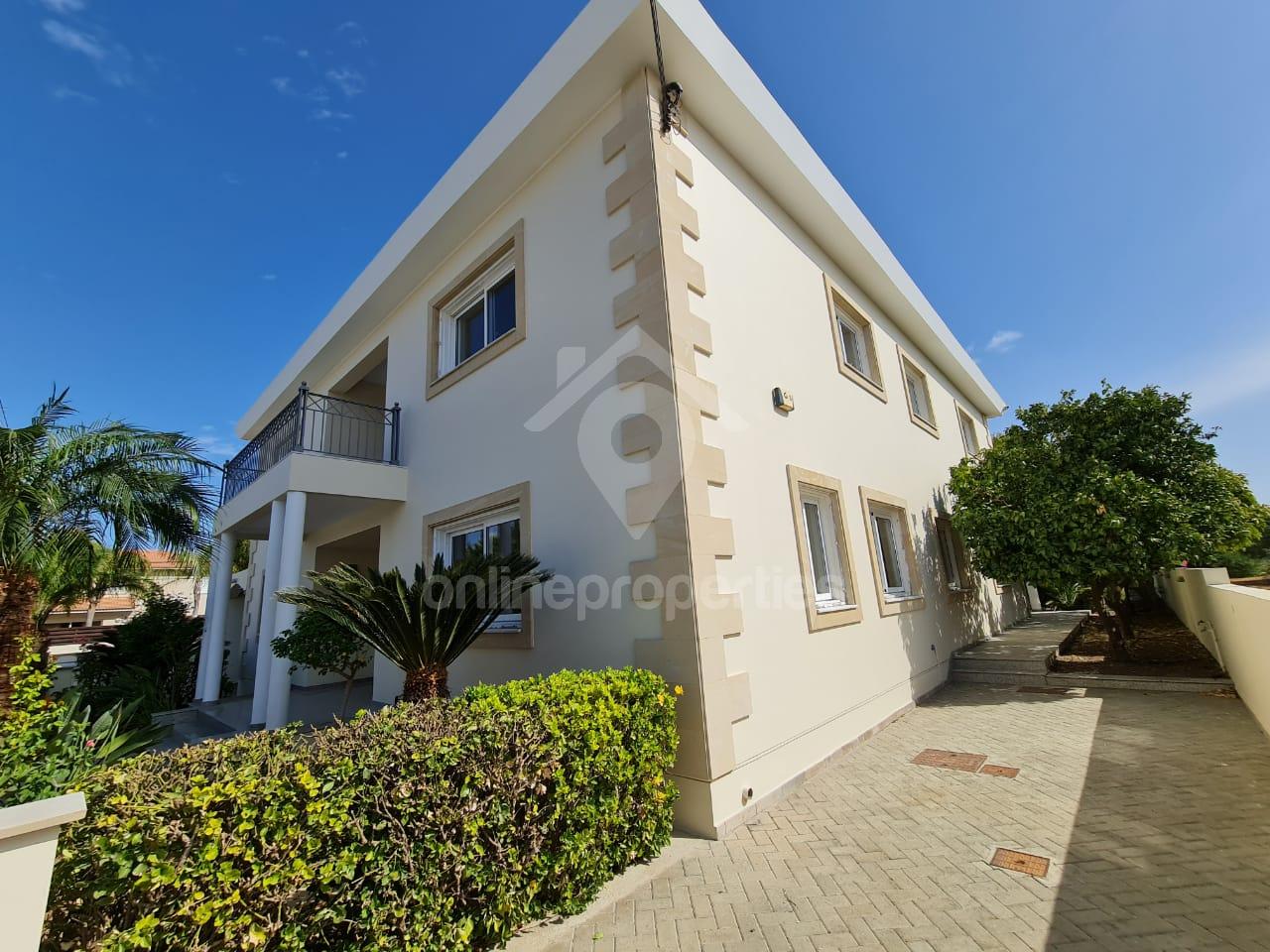 Luxury 5 bedroom detached house at Engomi, whole plot of a garden