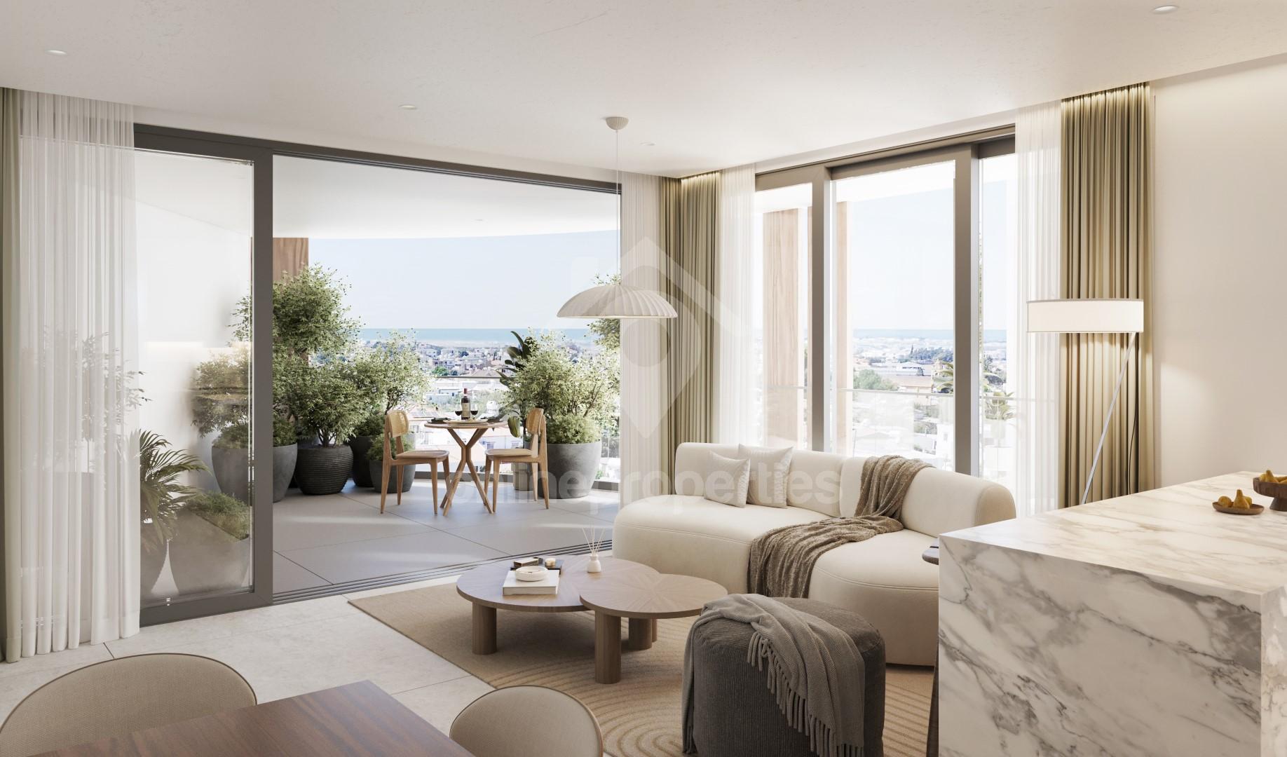 To change image, hover mouse over thumbnails below