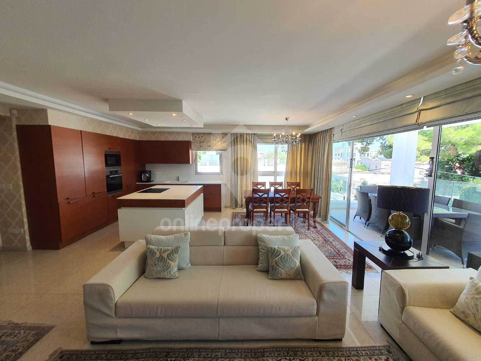 To change image, hover mouse over thumbnails below