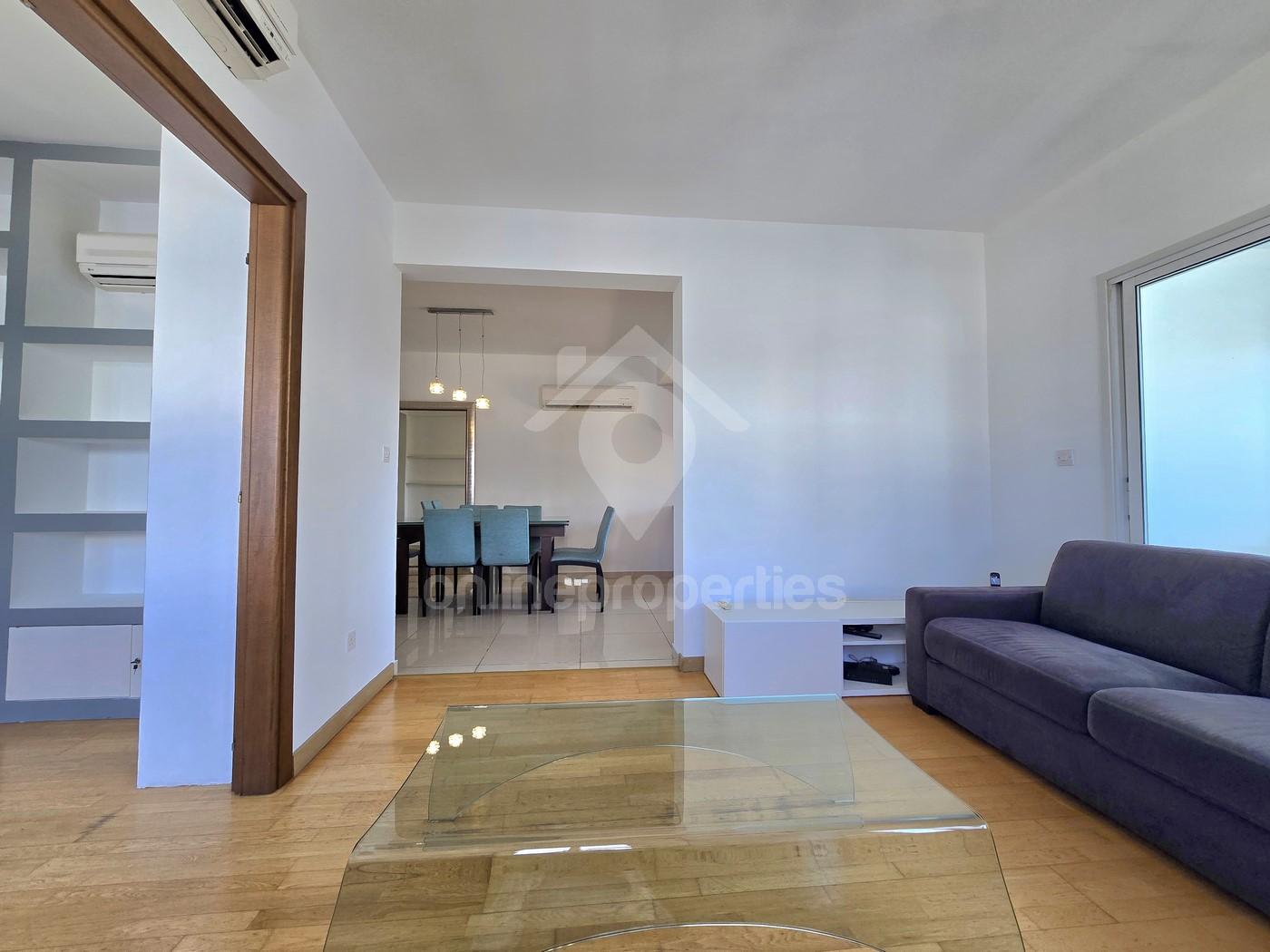 To change image, hover mouse over thumbnails below