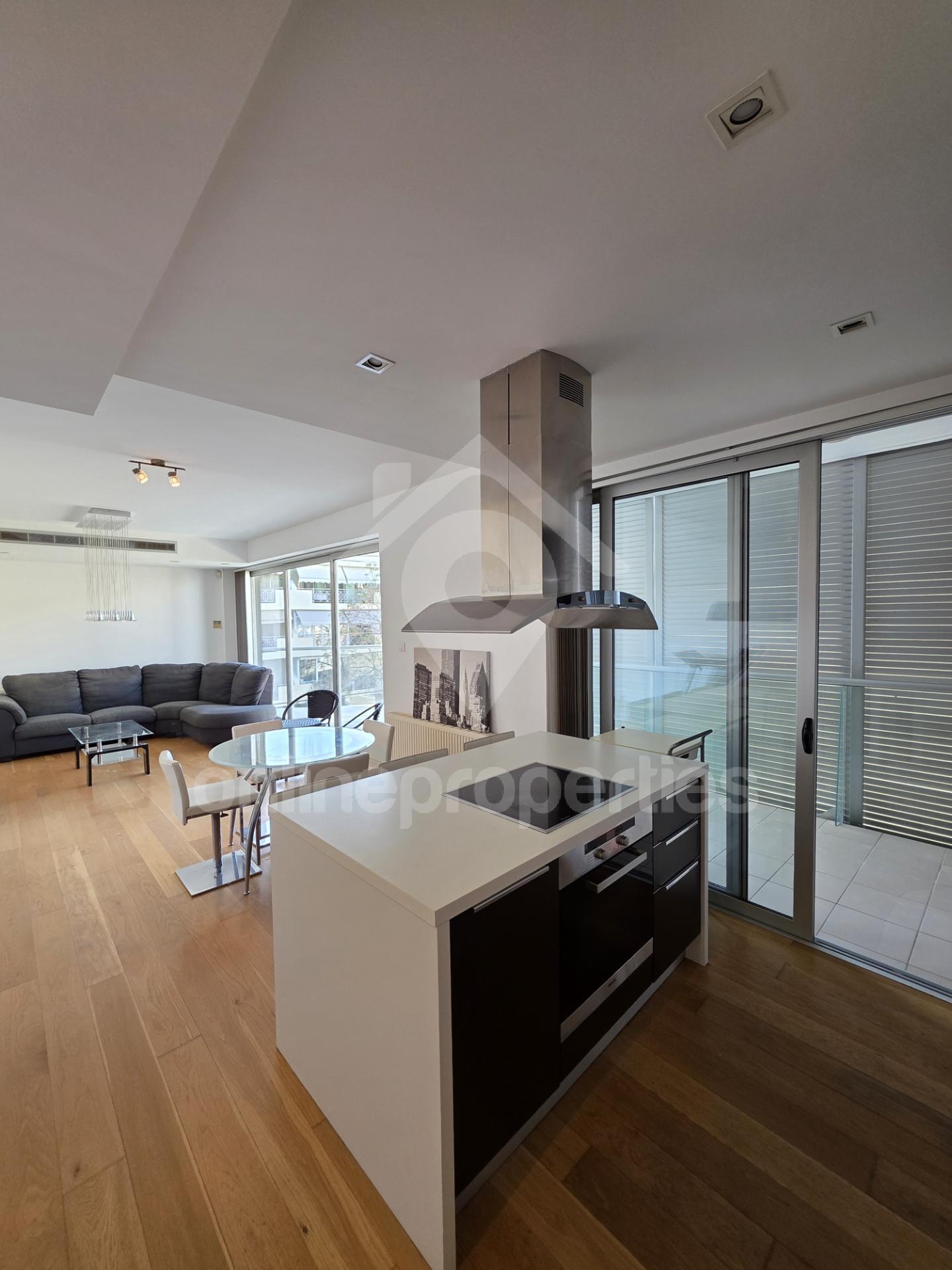 To change image, hover mouse over thumbnails below