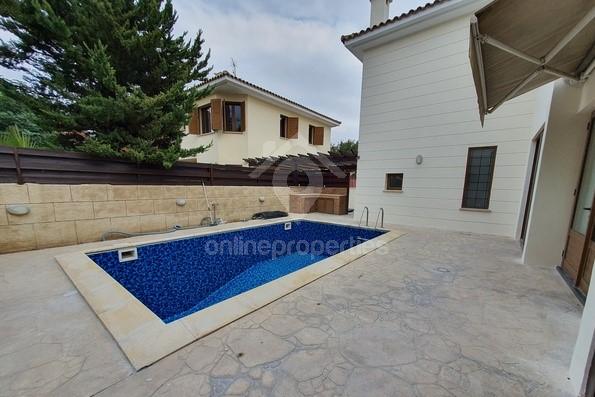 To change image, hover mouse over thumbnails below