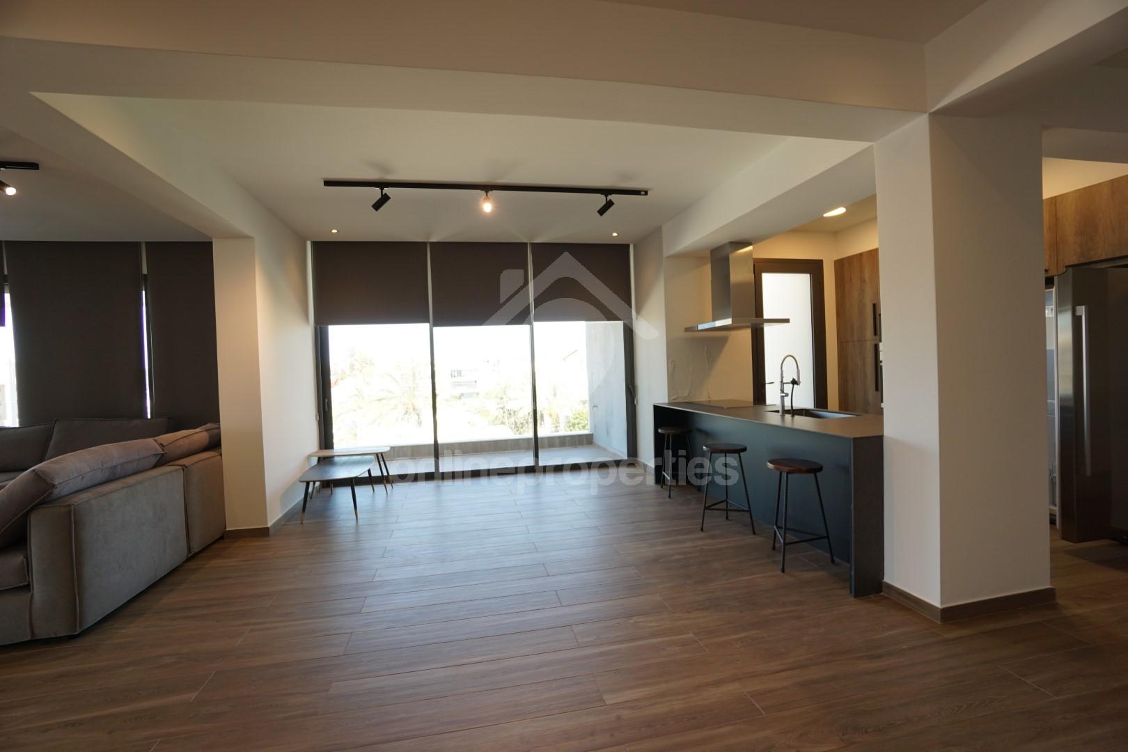 To change image, hover mouse over thumbnails below