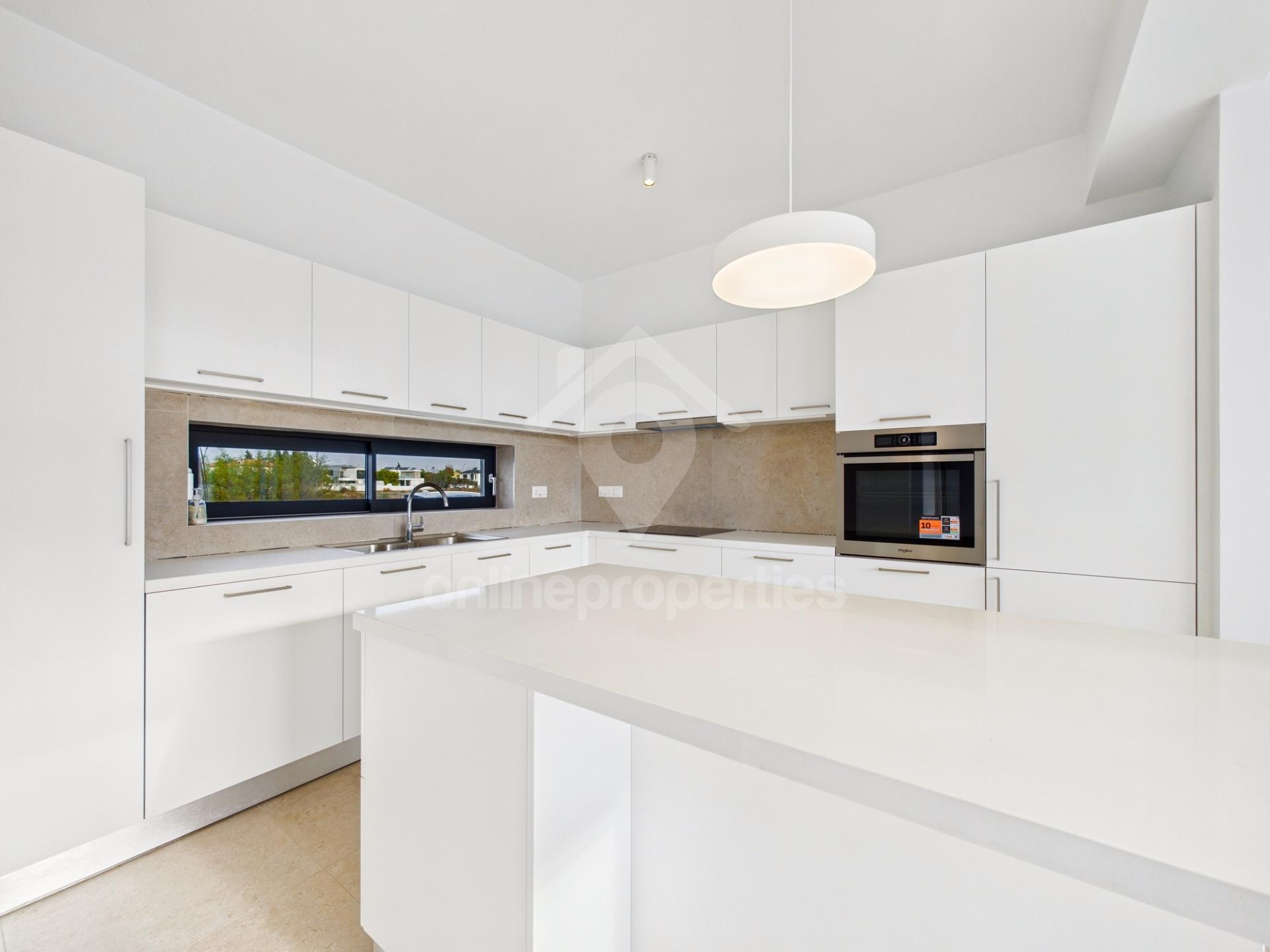 To change image, hover mouse over thumbnails below