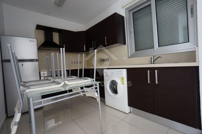 To change image, hover mouse over thumbnails below