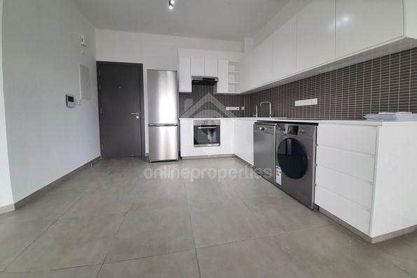 To change image, hover mouse over thumbnails below