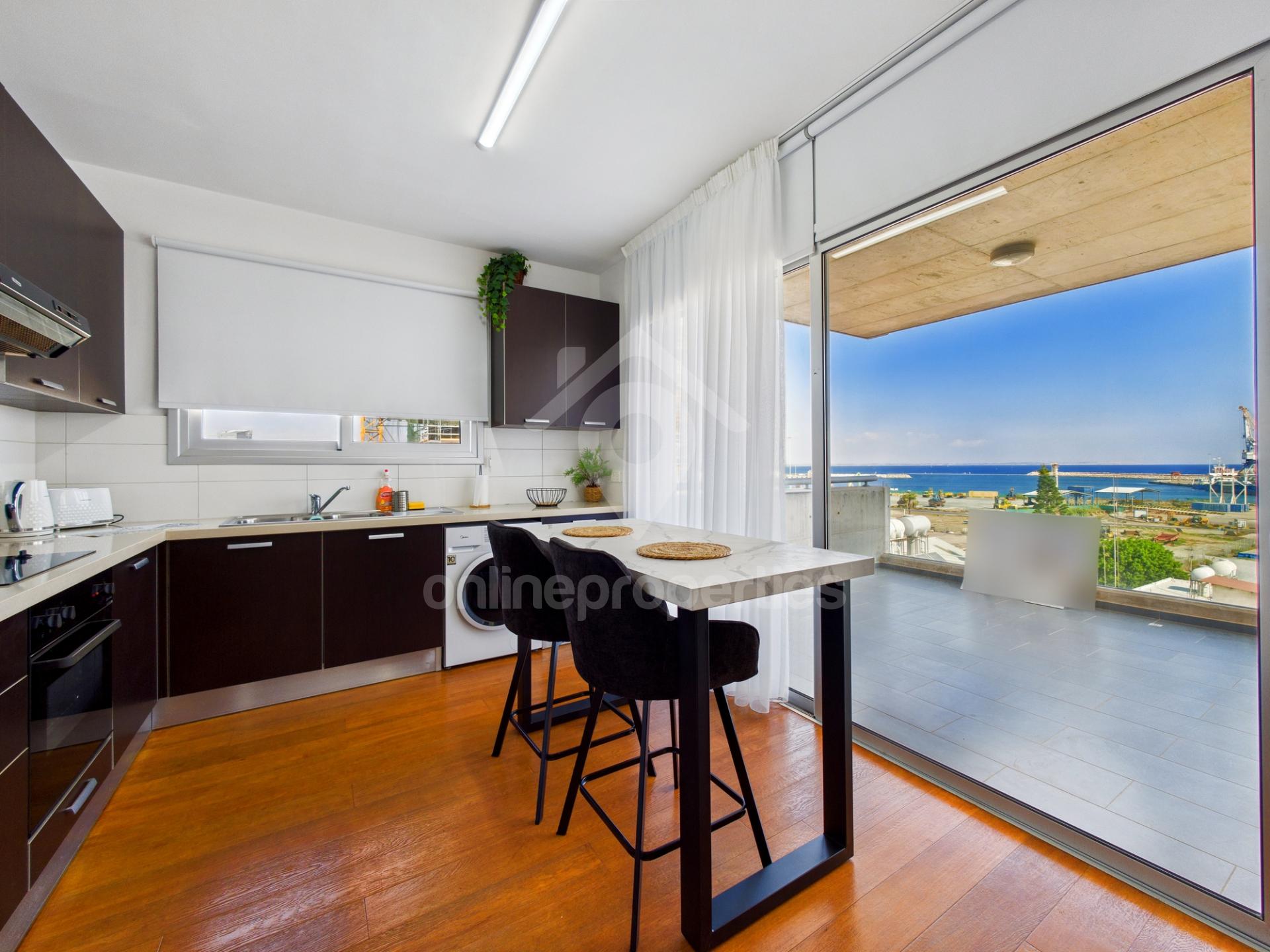 To change image, hover mouse over thumbnails below