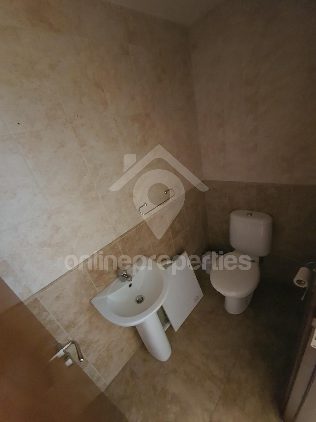 To change image, hover mouse over thumbnails below