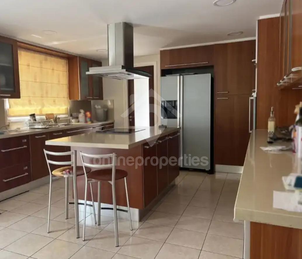 Stunning House in prime location