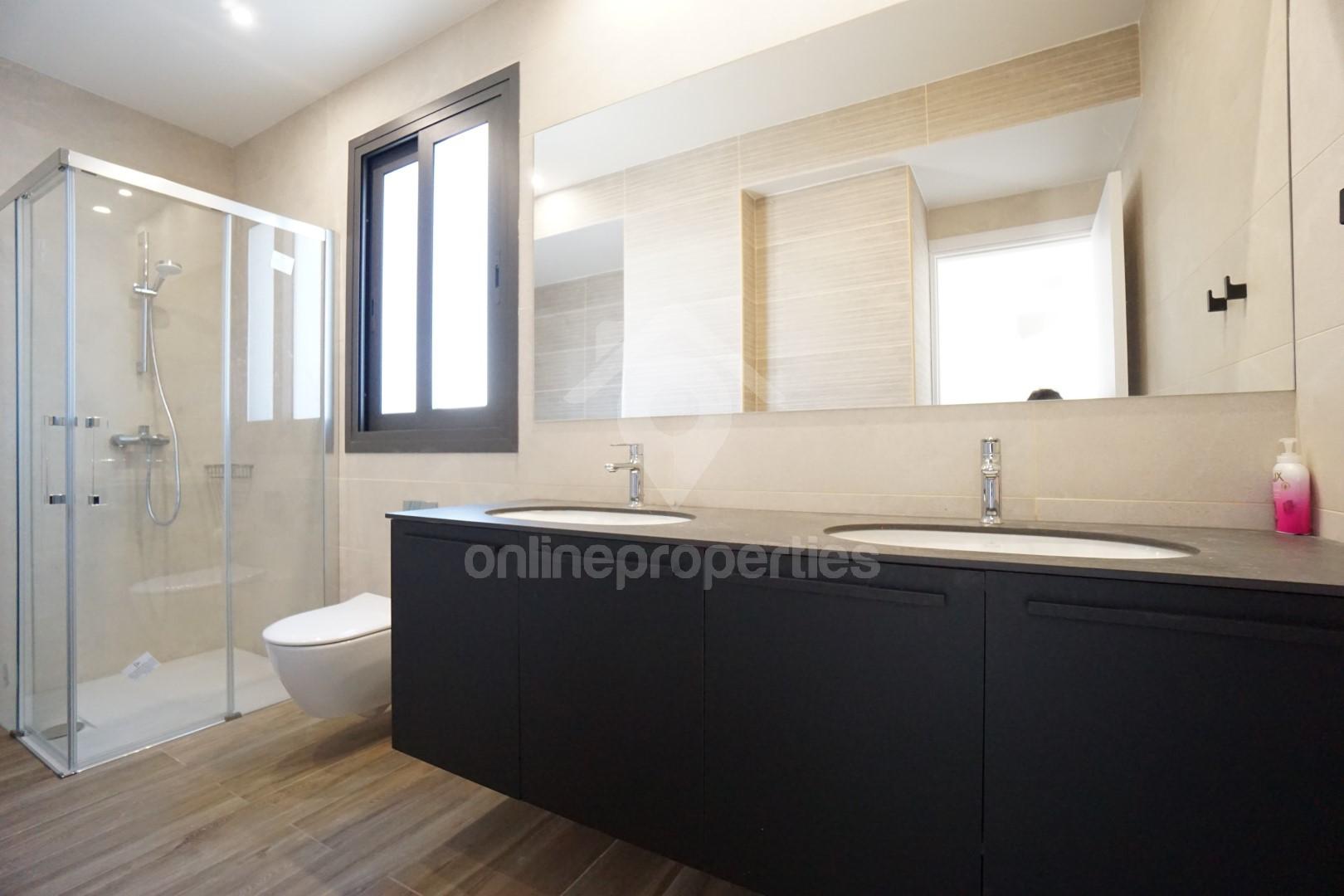 To change image, hover mouse over thumbnails below