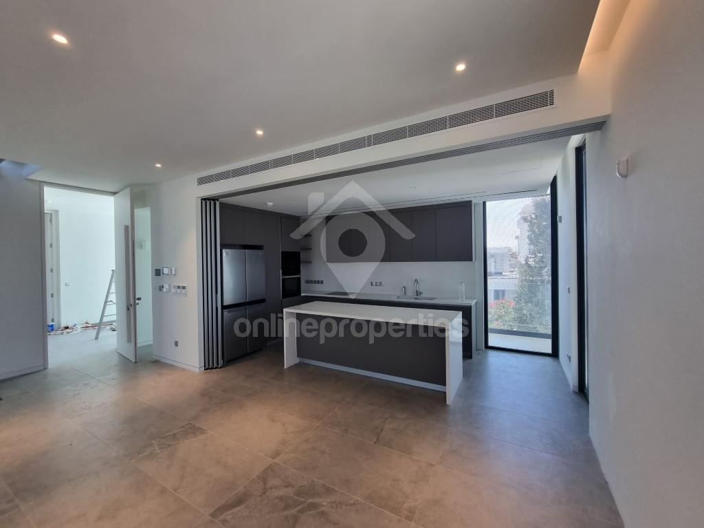 Top floor triplex apartments of 3 bedrooms plus service room