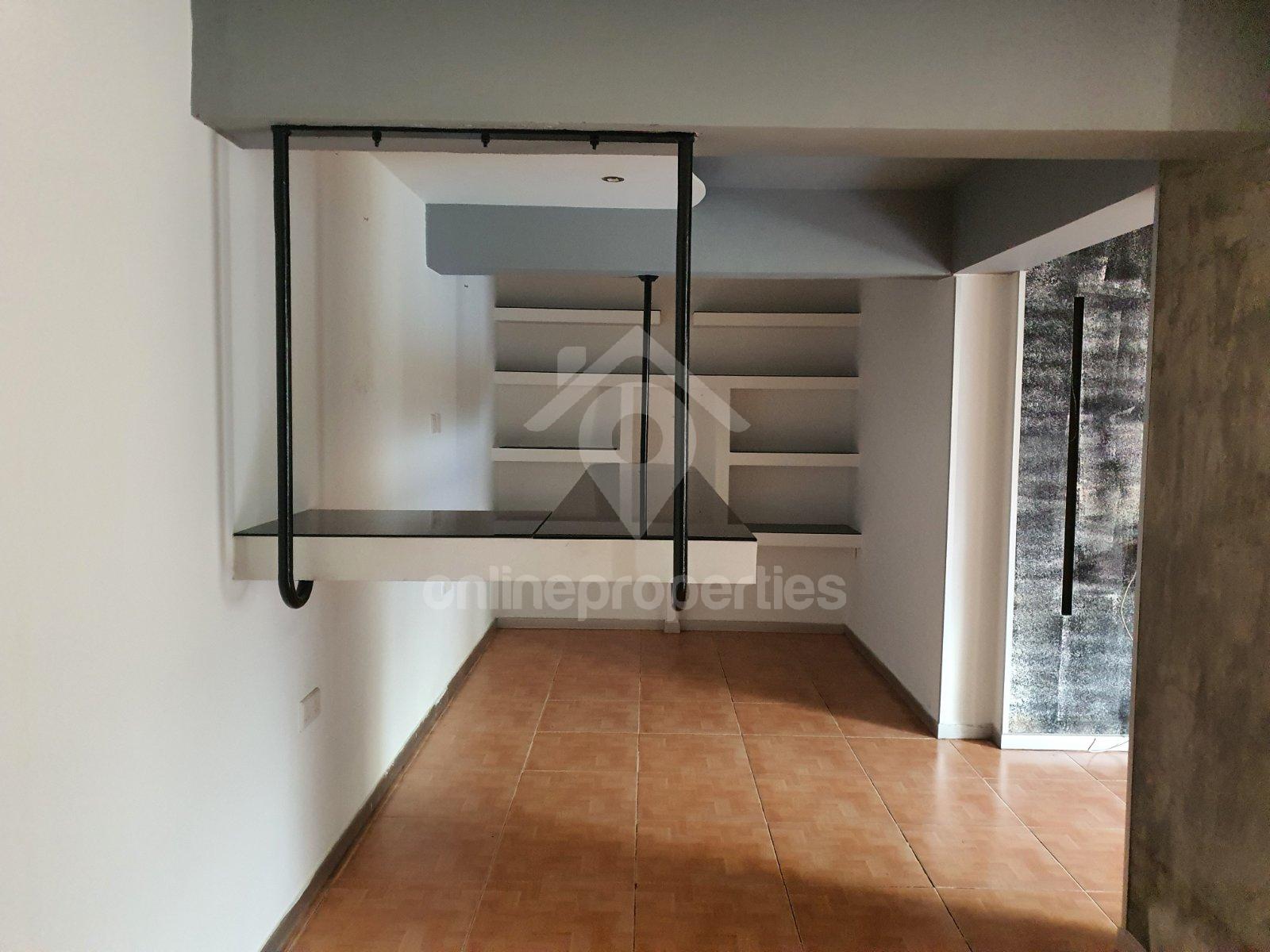 To change image, hover mouse over thumbnails below