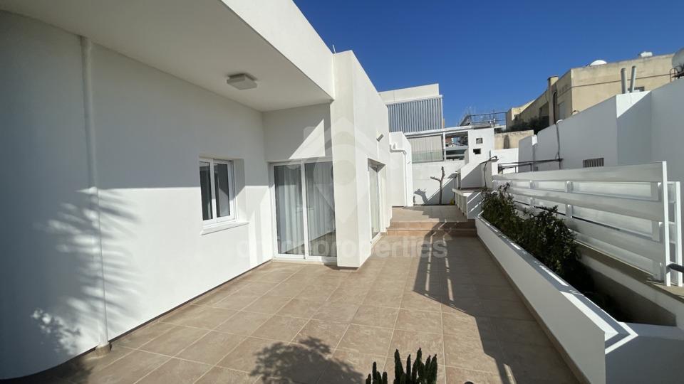 To change image, hover mouse over thumbnails below