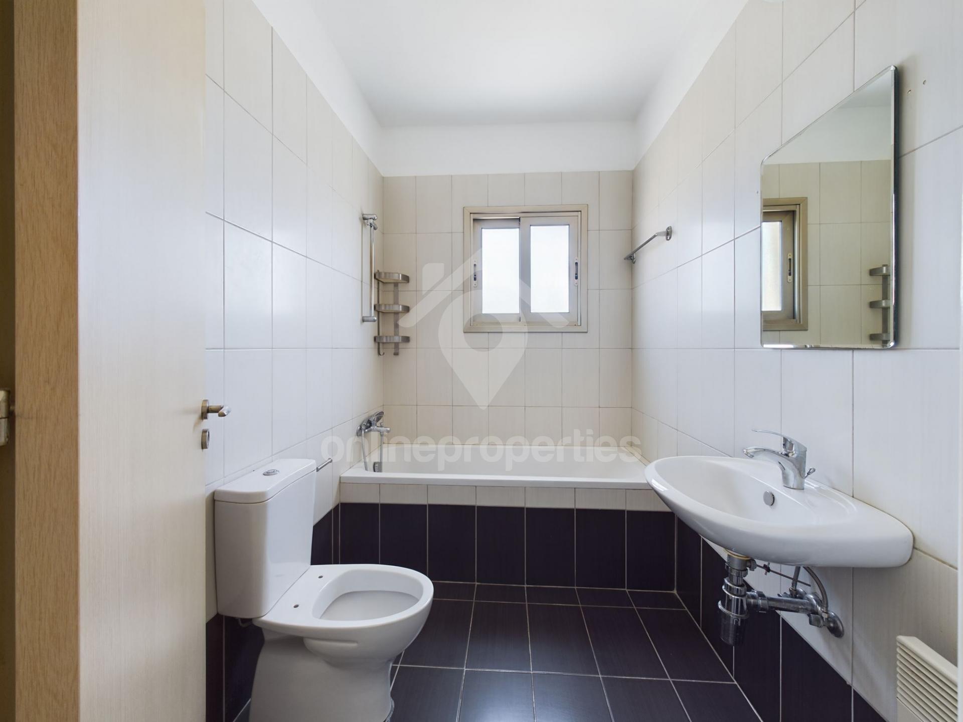 To change image, hover mouse over thumbnails below